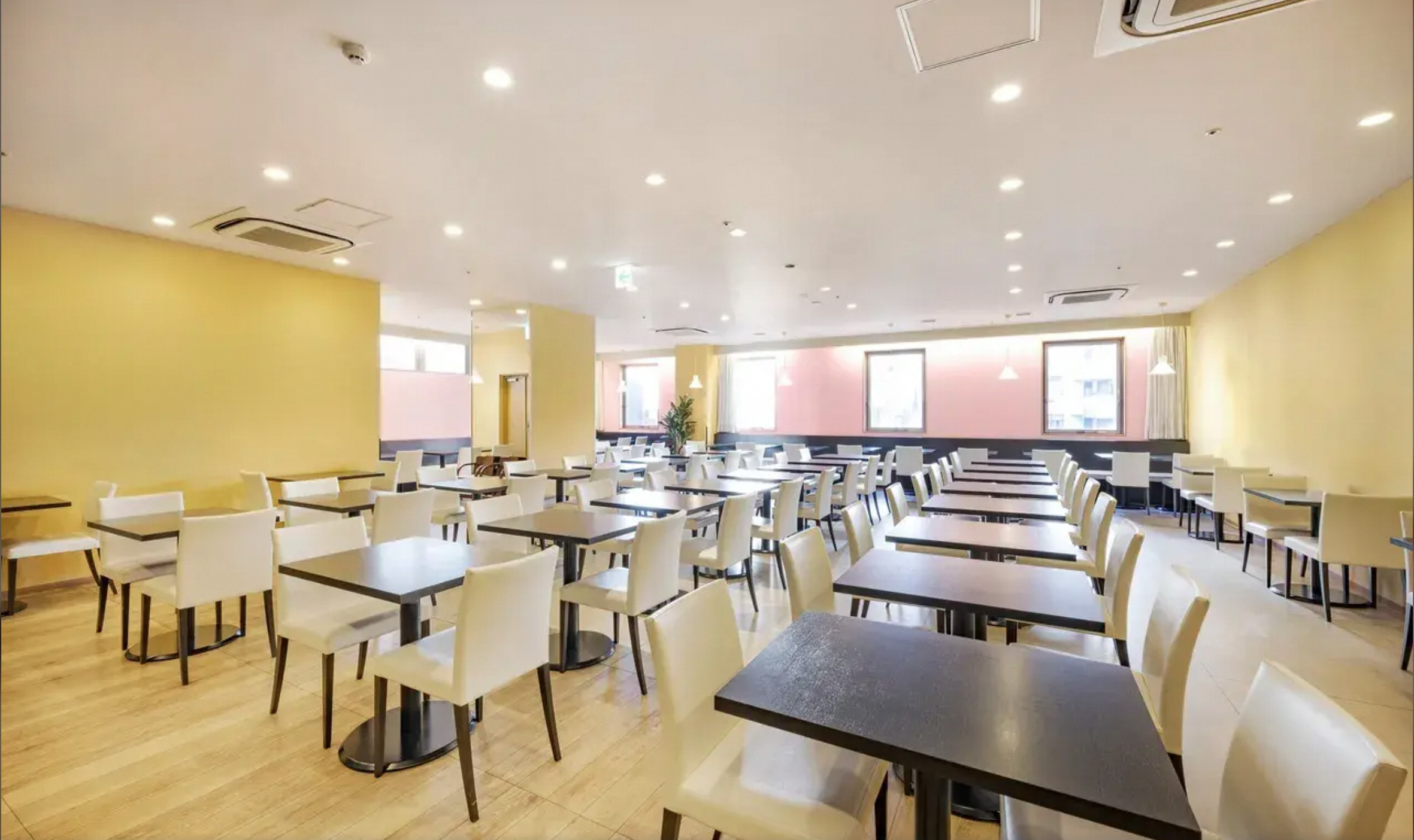 동경 칸데오 우에노코엔 (Candeo Hotels Ueno Park)