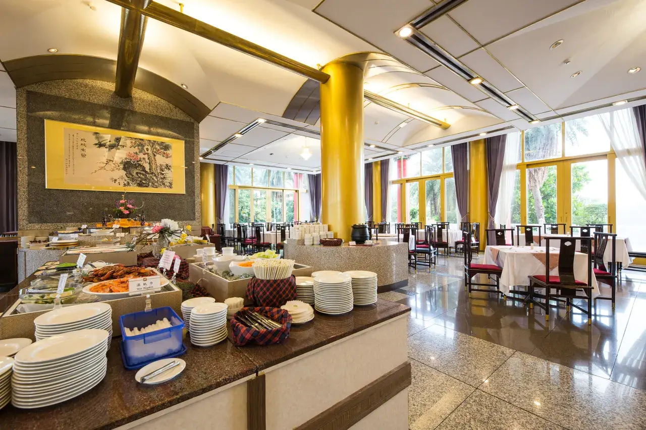 더 그랜드 호텔 가오슝 (Kaohsiung Grand Hotel)