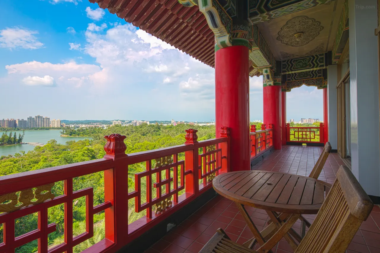 더 그랜드 호텔 가오슝 (Kaohsiung Grand Hotel)