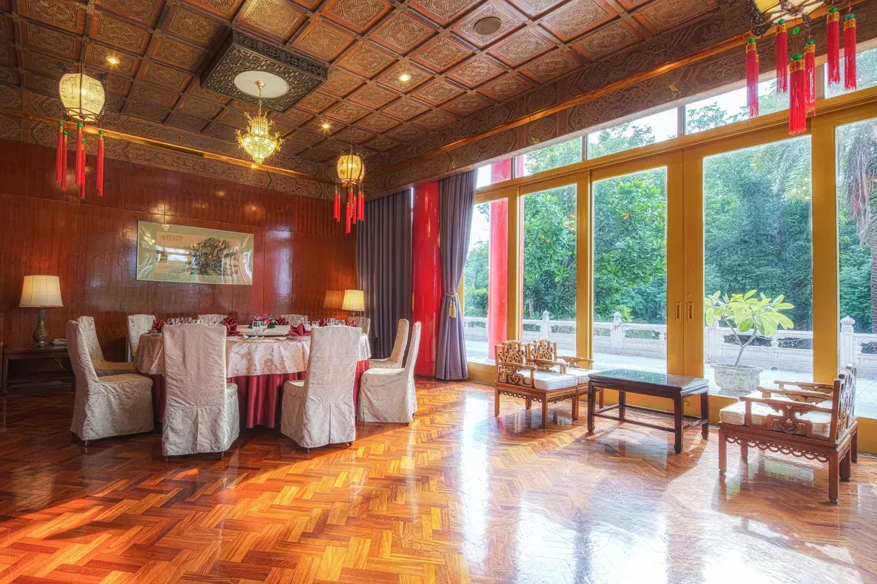 더 그랜드 호텔 가오슝 (Kaohsiung Grand Hotel)