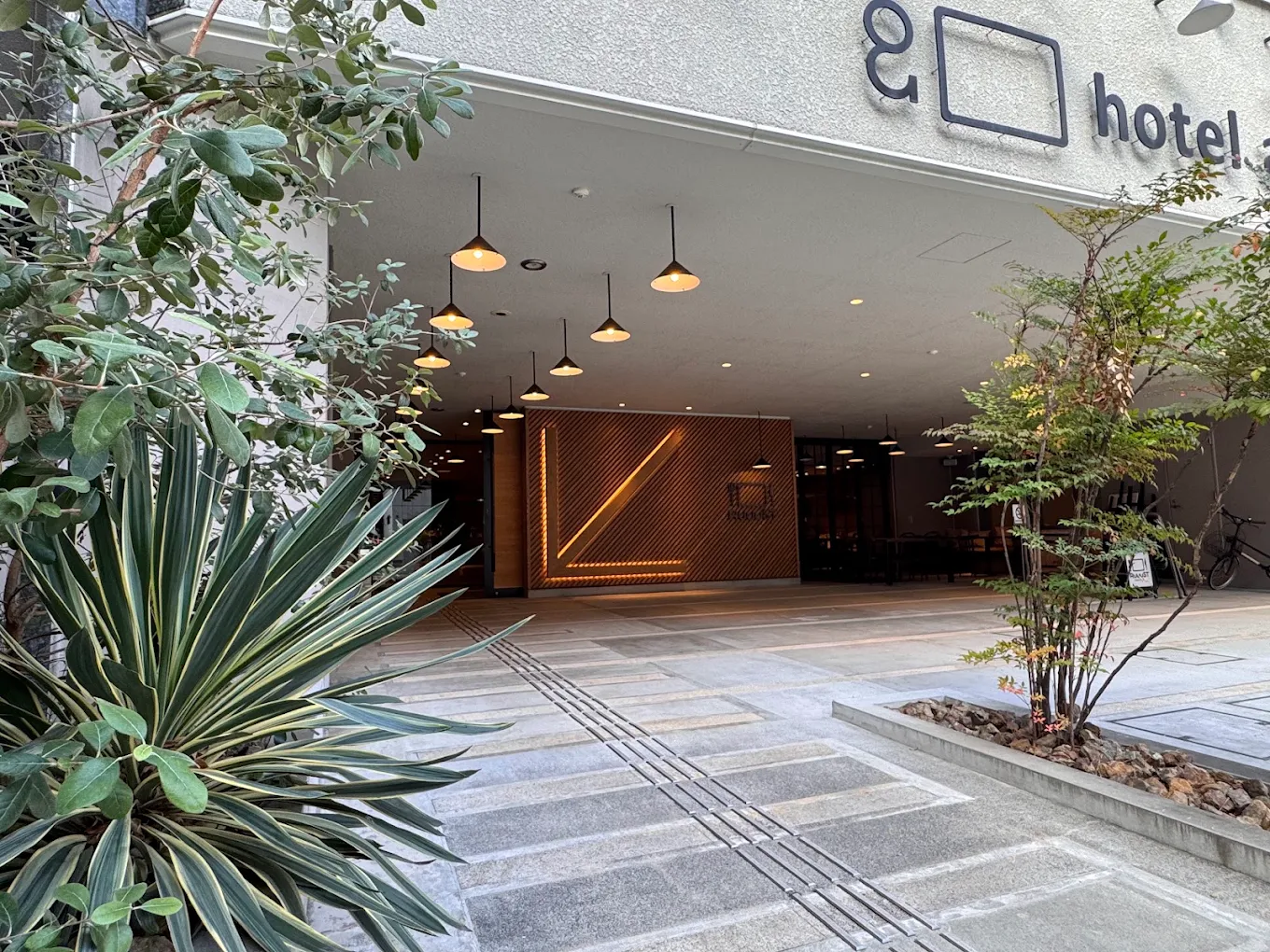호텔 앤드룸즈 오사카 혼마치 (hotel androoms Osaka Hommachi)