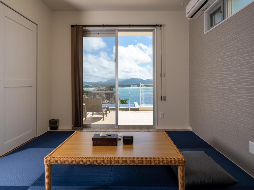 프라이빗 풀빌라 코우리 더 스위트 오키나와 (Pool Villa The Sweet Kouri Island)