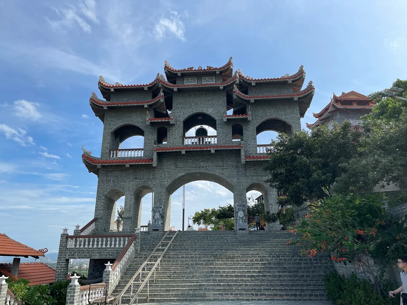 쭝선 사원 - 냐짱 관광지